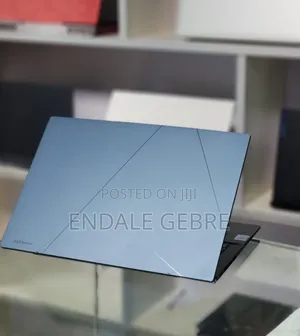 New Laptop Asus ZenBook 13 UX331UN 8GB Intel Core I5 SSD 512GB