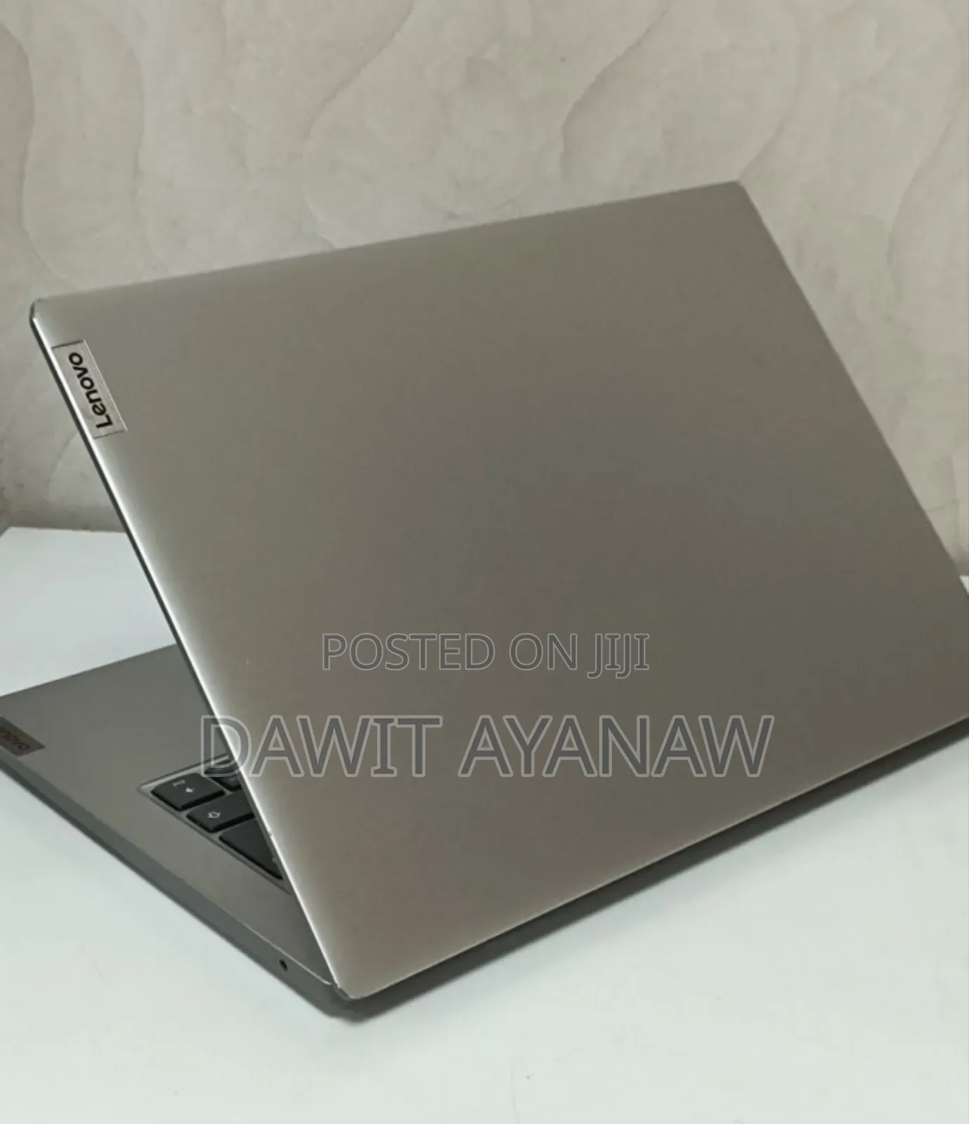 New Laptop Lenovo Ideapad 3 4GB AMD Ryzen 3 SSD 256GB