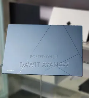 New Laptop Asus ZenBook 13 UX331UN 8GB Intel Core i5 SSD 512GB