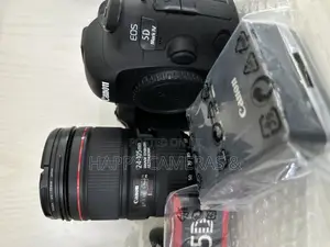 Photo - Camera Canon 5D Mark IV