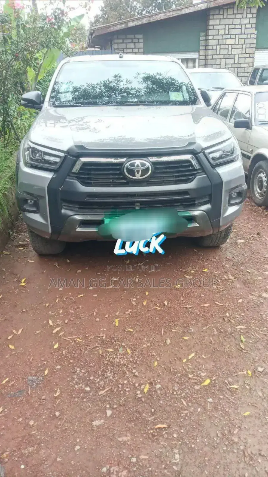 New Toyota Hilux 2021 Silver