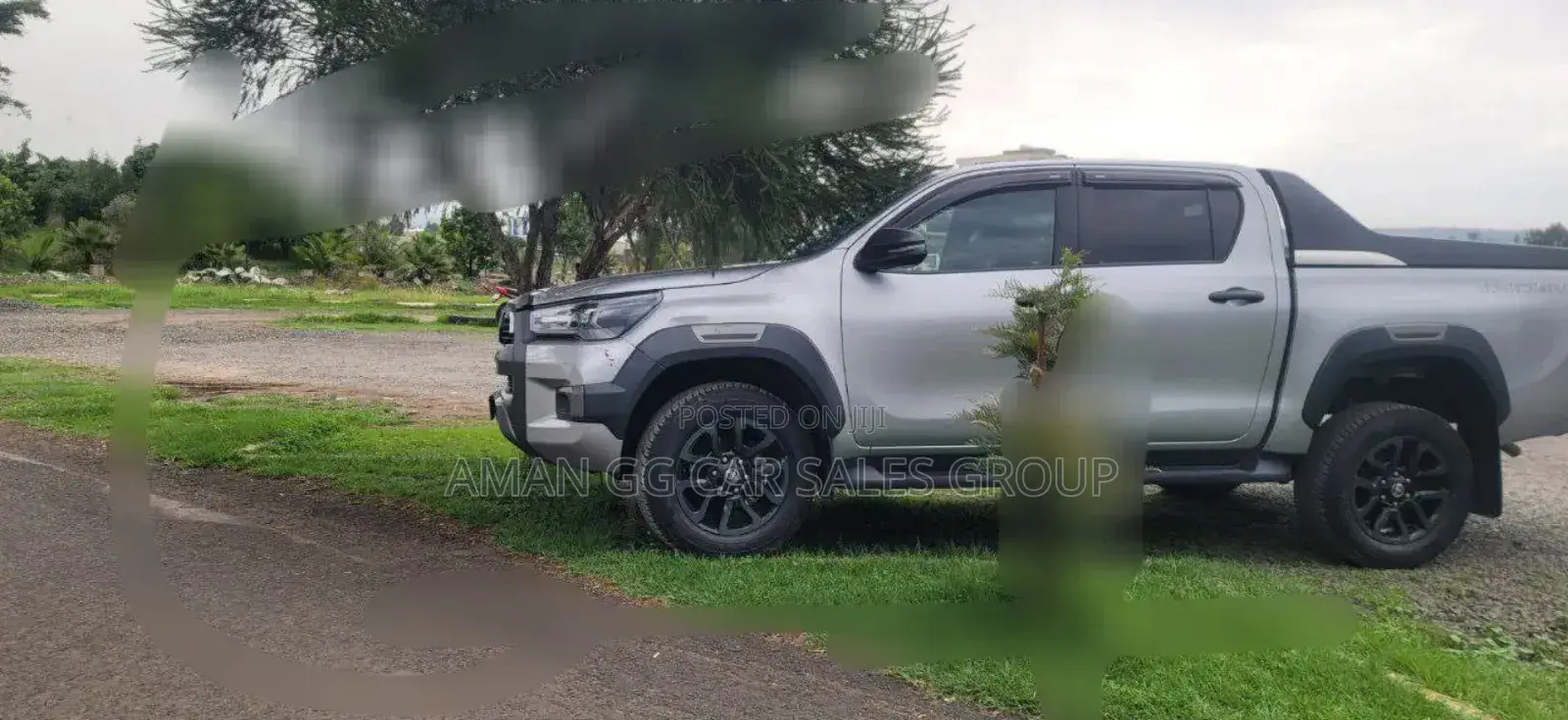 New Toyota Hilux 2021 Silver
