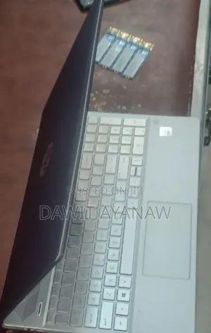 New Laptop HP Pavilion 15 8GB Intel Core I7 SSD 1T