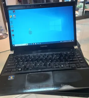 Laptop Toshiba Tecra A10 4GB Intel Core I3 HDD 500GB