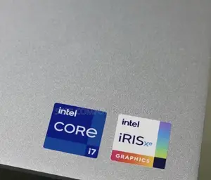 Photo - New Laptop Dell Precision 15 3520 16GB Intel Core I7 SSD 512GB