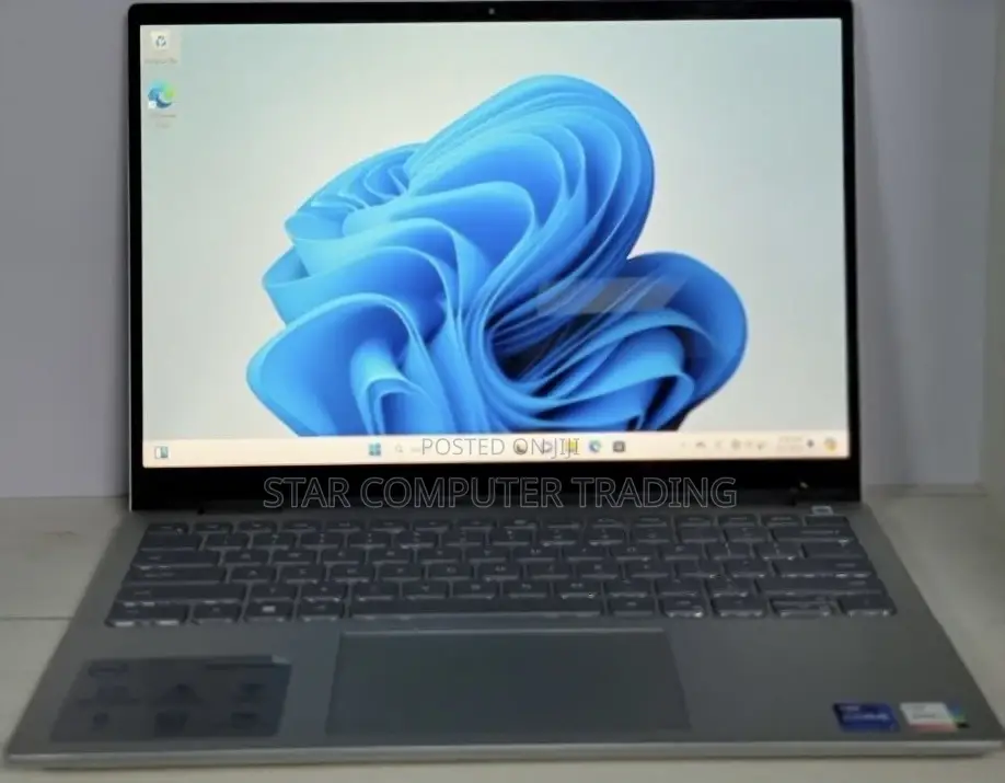 New Laptop Dell Precision 15 3520 16GB Intel Core I7 SSD 512GB