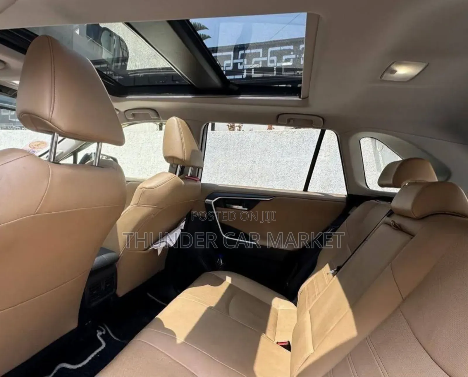 Toyota RAV4 2023 White