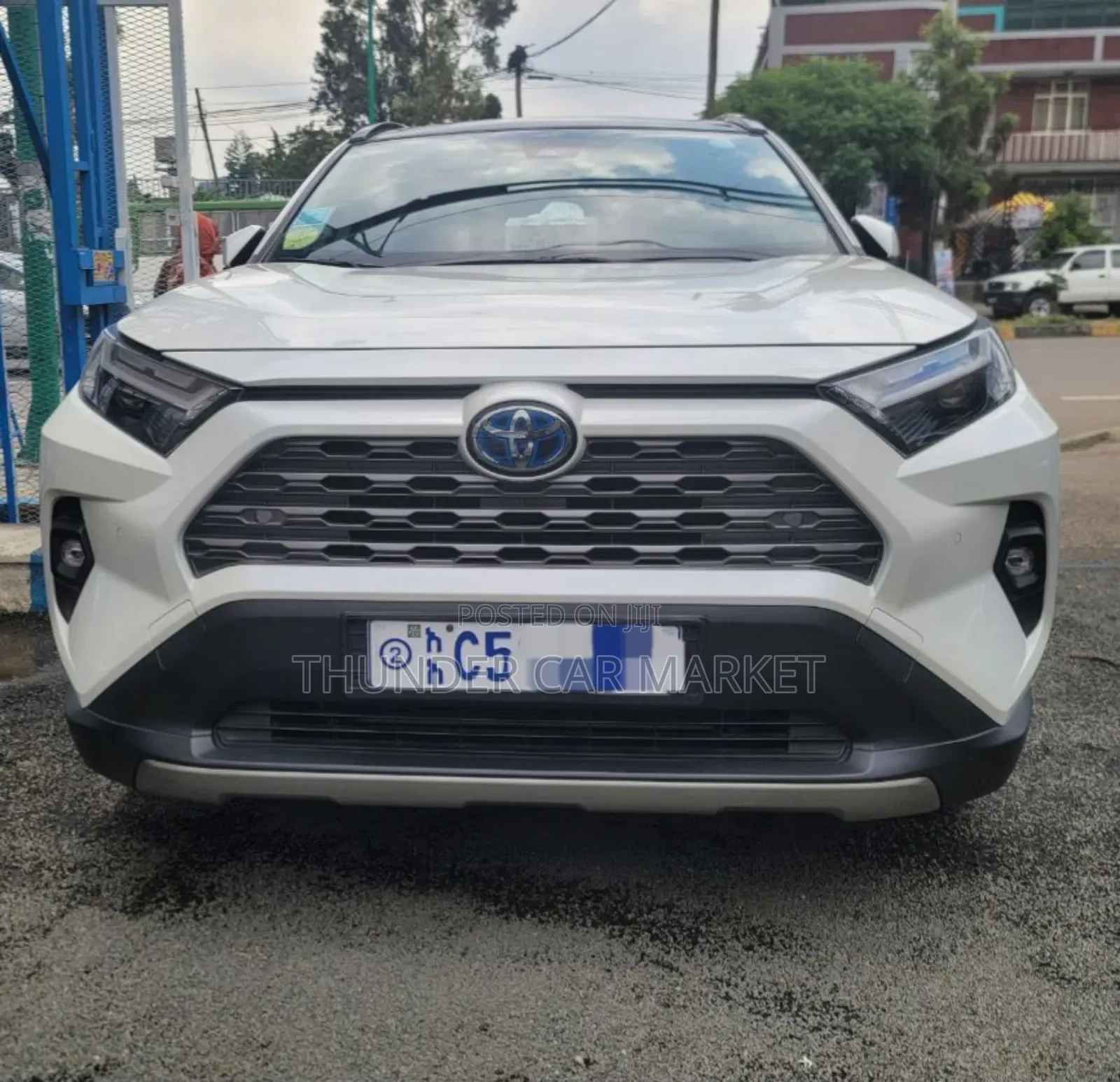 Toyota RAV4 2023 White