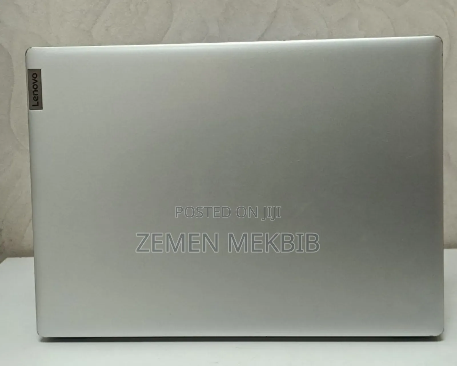 New Laptop Lenovo Ideapad 3 4GB AMD Ryzen 3 SSD 256GB