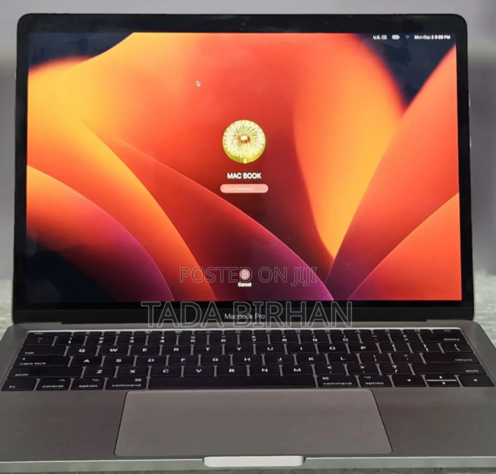 New Laptop Apple MacBook 2017 8GB Intel Core I5 SSD 128GB