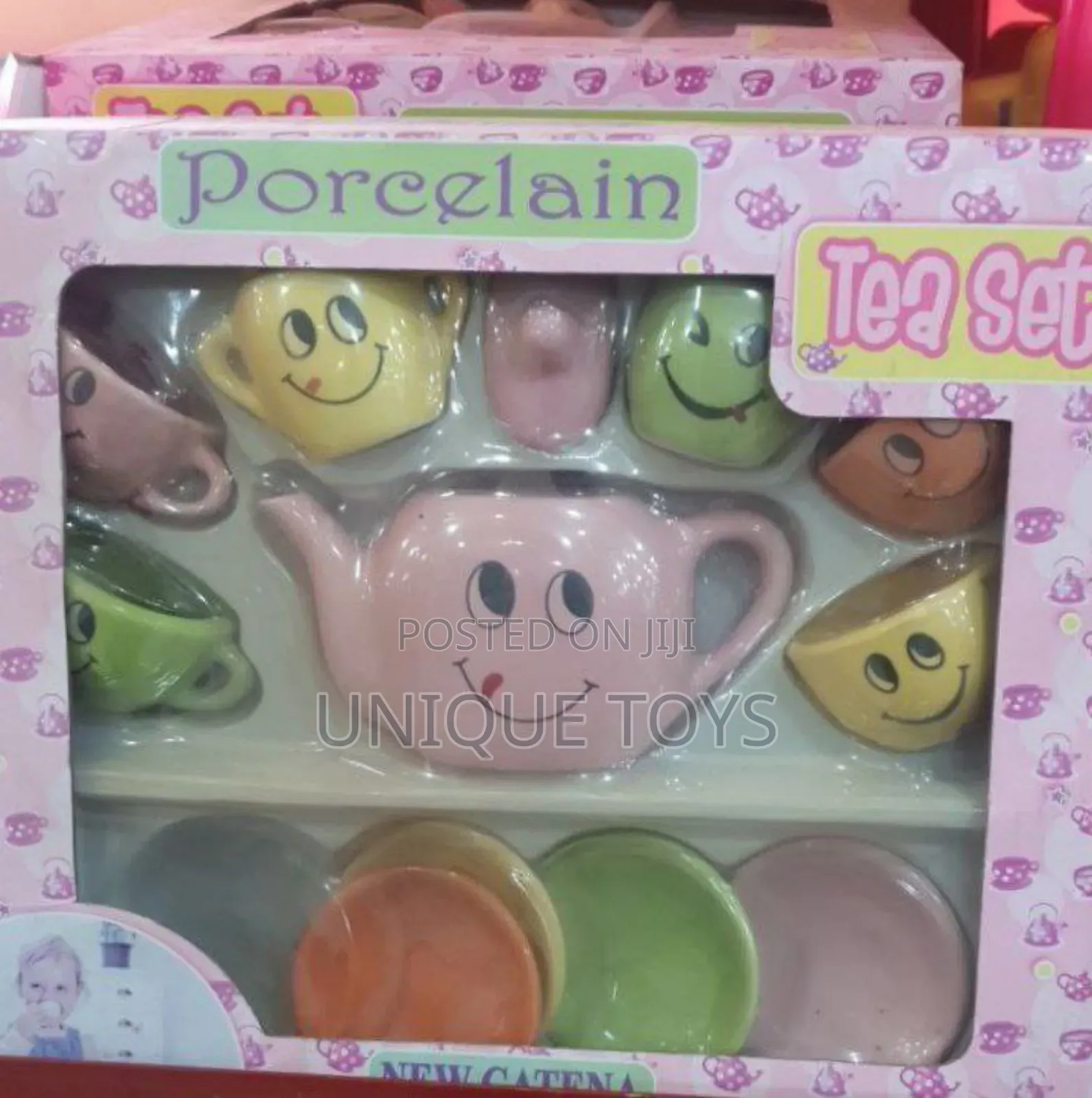 Porcelain Tea Set: 12 Pc