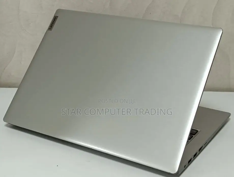 New Laptop Lenovo Ideapad 3 4GB AMD Ryzen SSD 256GB