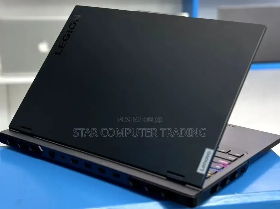 New Laptop Lenovo Legion 7 64GB AMD Ryzen 9 SSD 4T