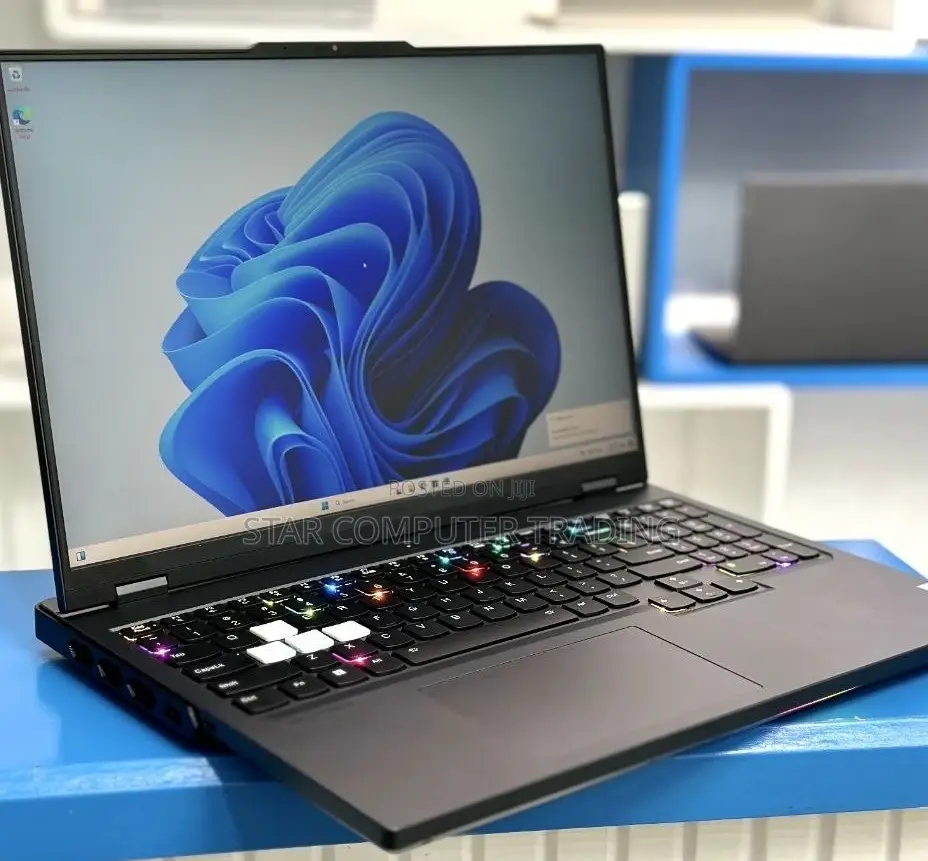 New Laptop Lenovo Legion 7 64GB AMD Ryzen 9 SSD 4T