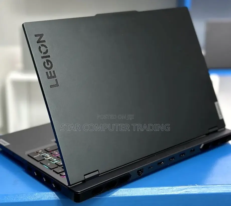 New Laptop Lenovo Legion 7 64GB AMD Ryzen 9 SSD 4T