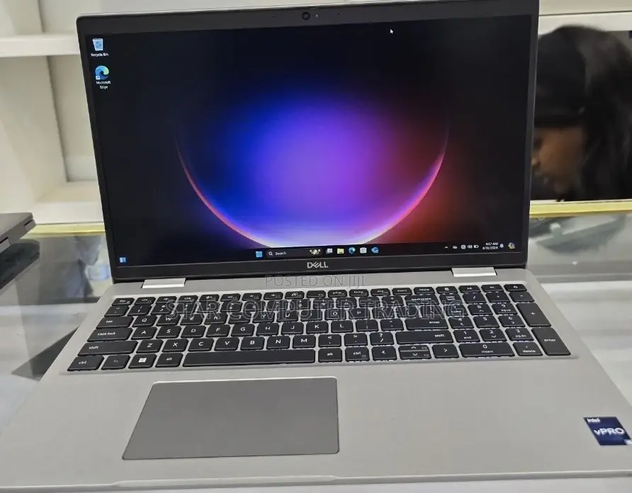 New Laptop Dell Latitude 5310 16GB Intel Core I5 SSD 256GB