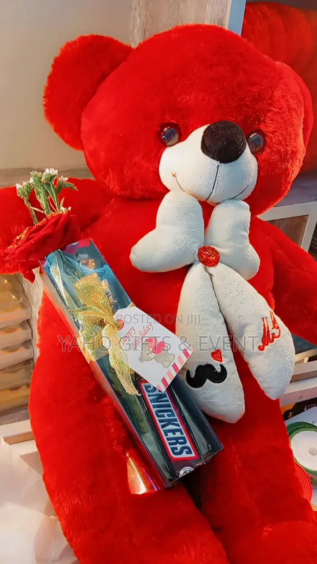 Yaho Birthday Gift Package