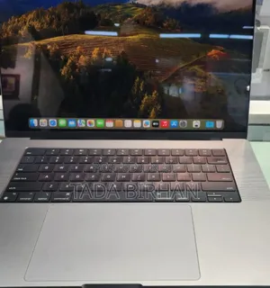 New Laptop Apple MacBook Pro M1 16GB Apple M1 SSD 1T