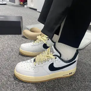 Air Force 1 Summit White Black
