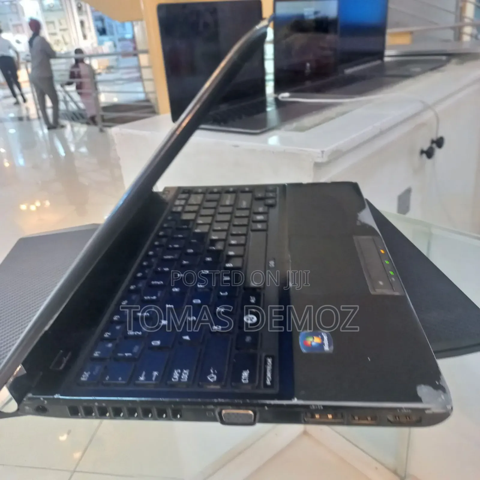 New Laptop Toshiba Portege R830 4GB Intel Core I5 HDD 500GB