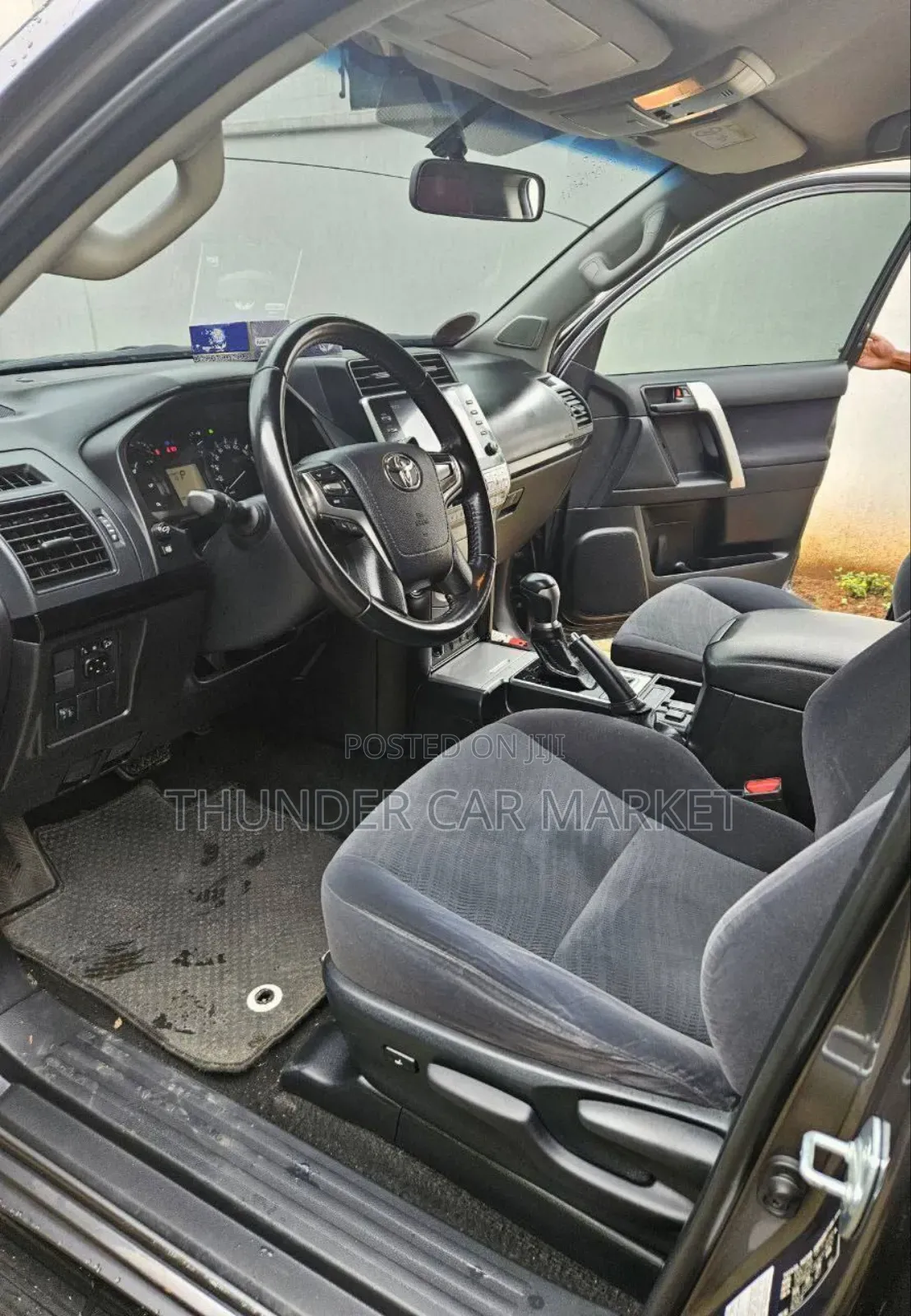 Toyota Land Cruiser 2021 Gray