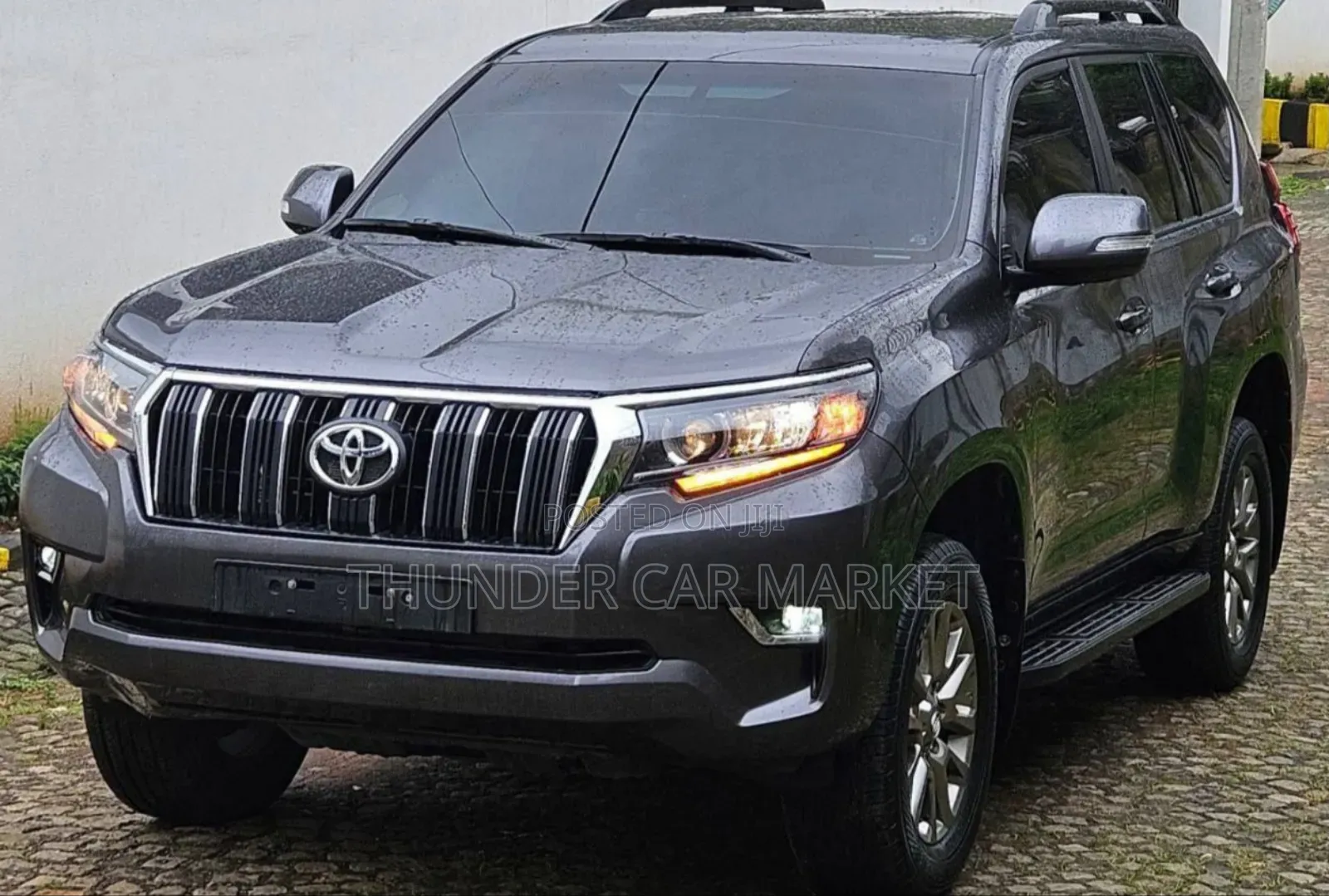 Toyota Land Cruiser 2021 Gray