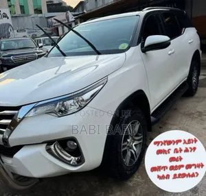 Toyota Fortuner 2018 White