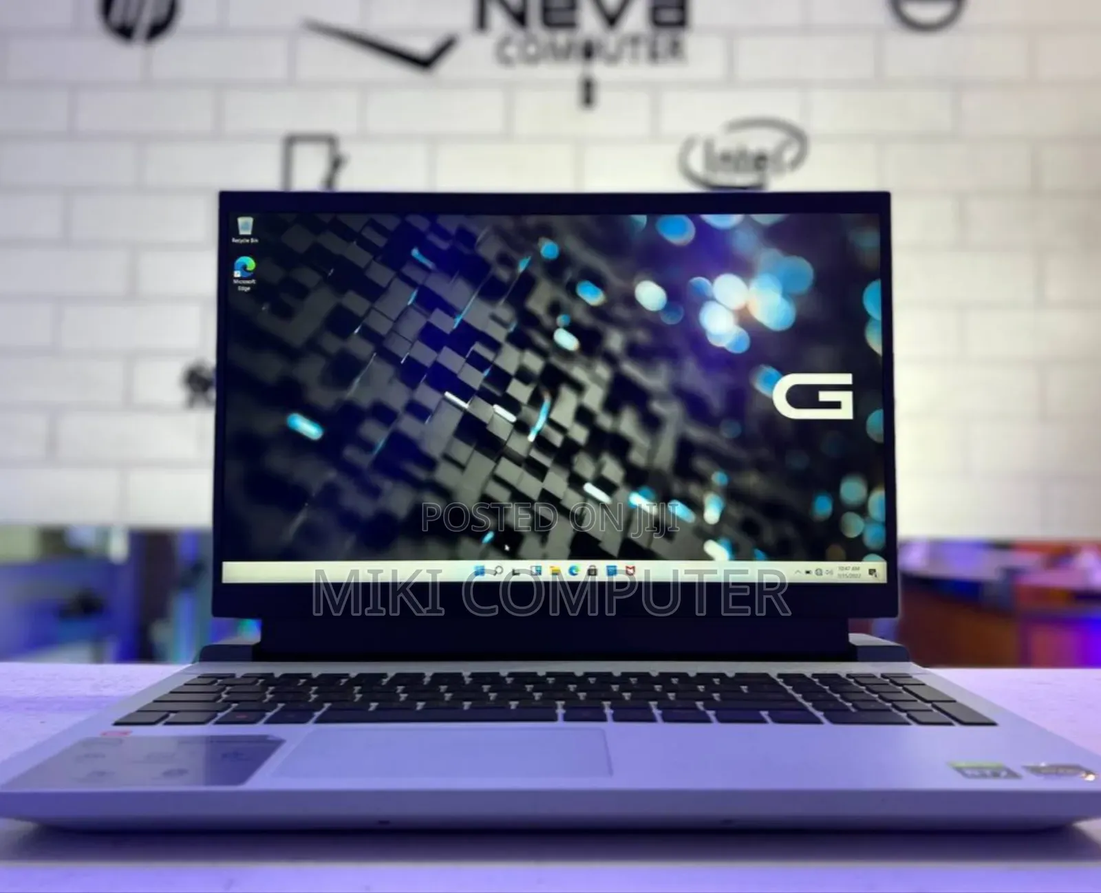New Laptop Dell G15 5511 12GB AMD Ryzen 7 SSD 512GB