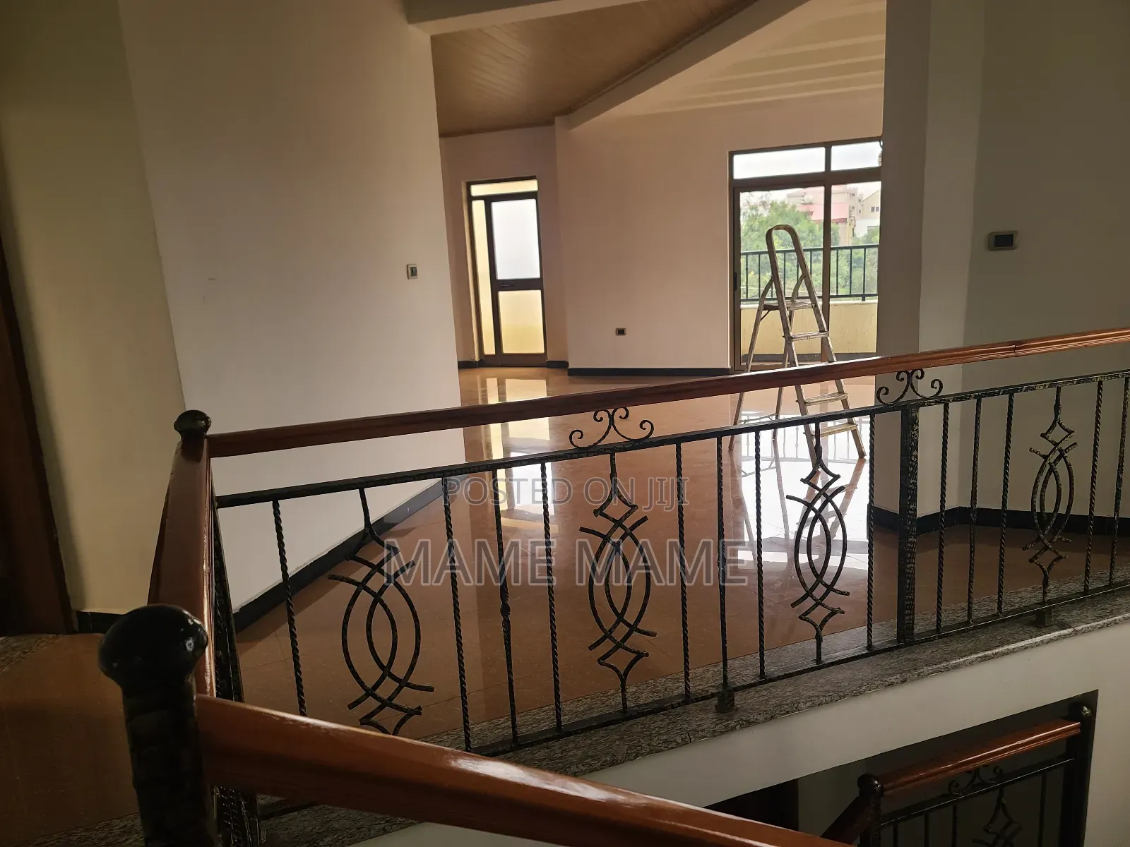 9bdrm House in Addis Abeba, Bole for rent