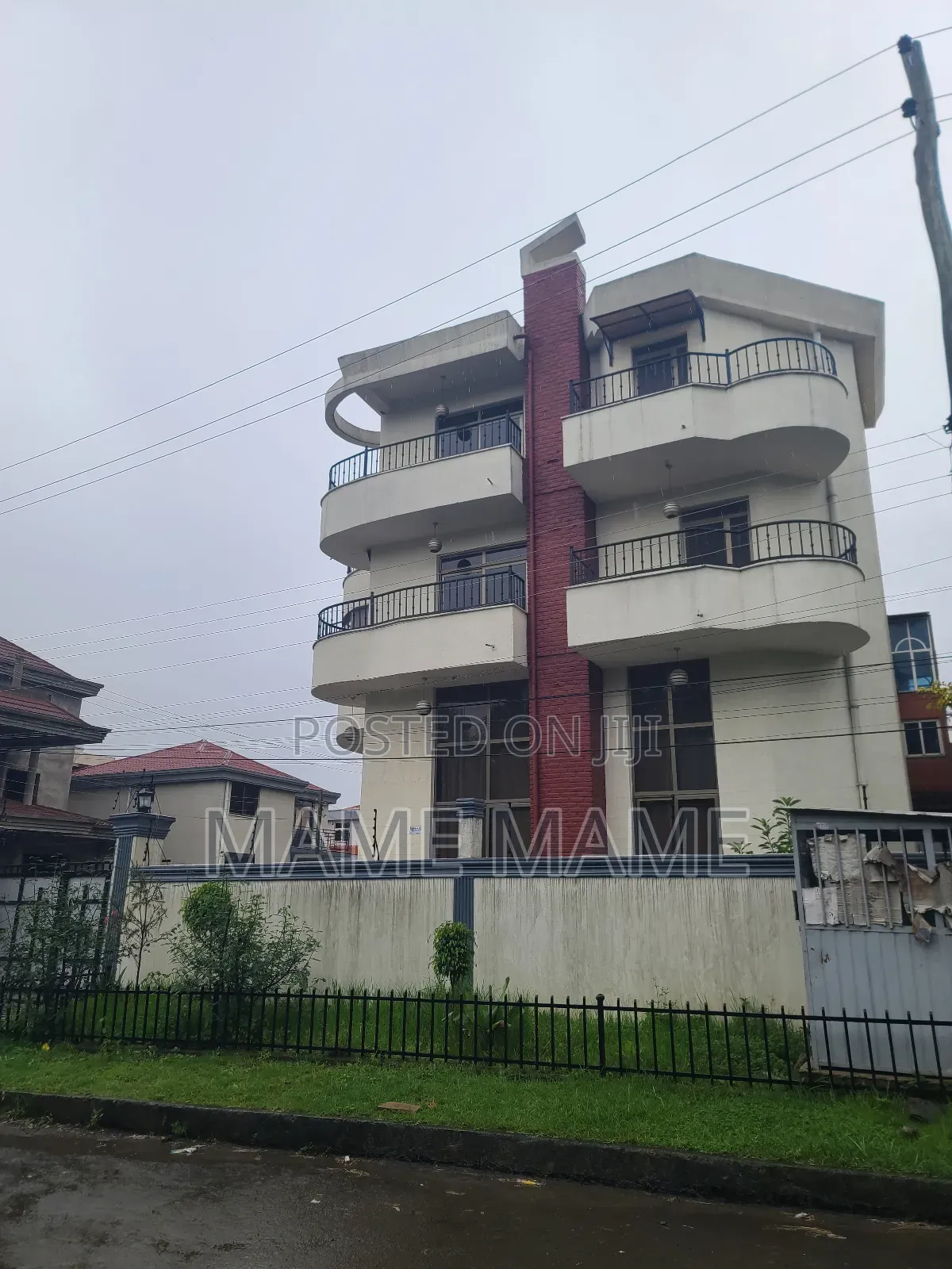 9bdrm House in Addis Abeba, Bole for rent
