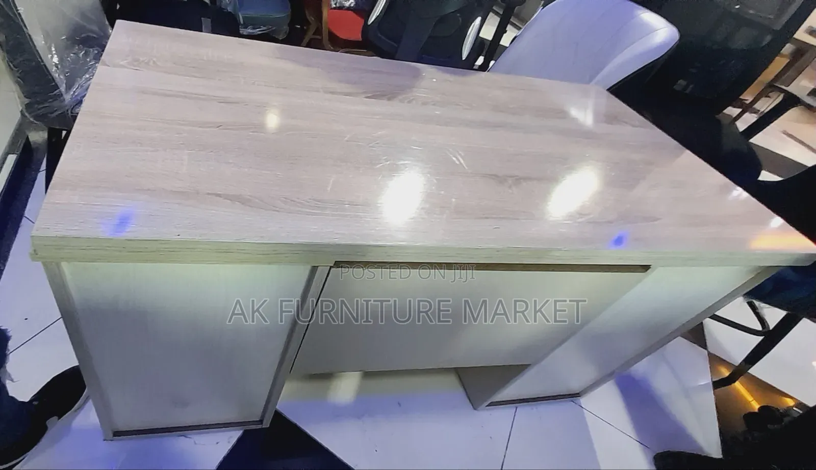 Office Table Siz 140 Cm