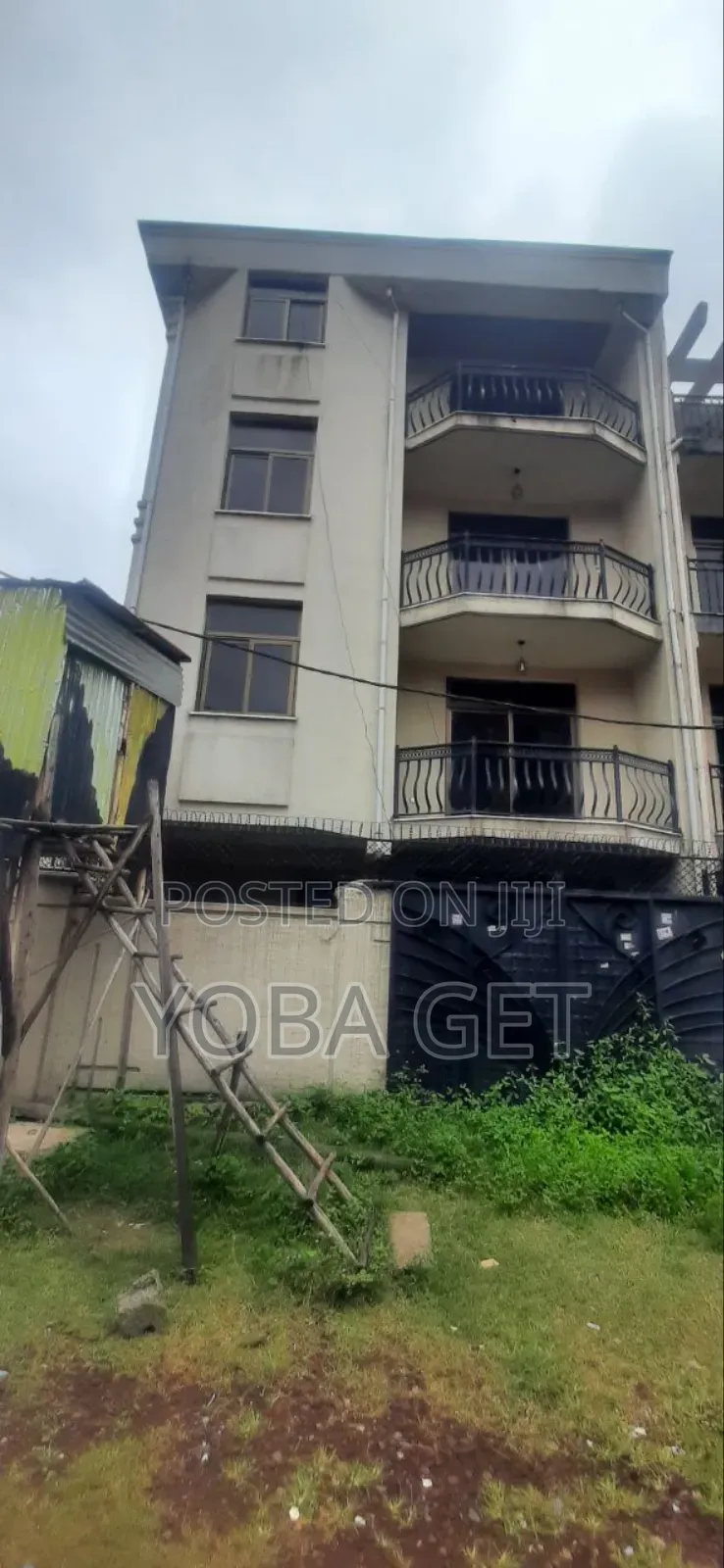 Furnished 6bdrm House in Akaky Kaliti for sale