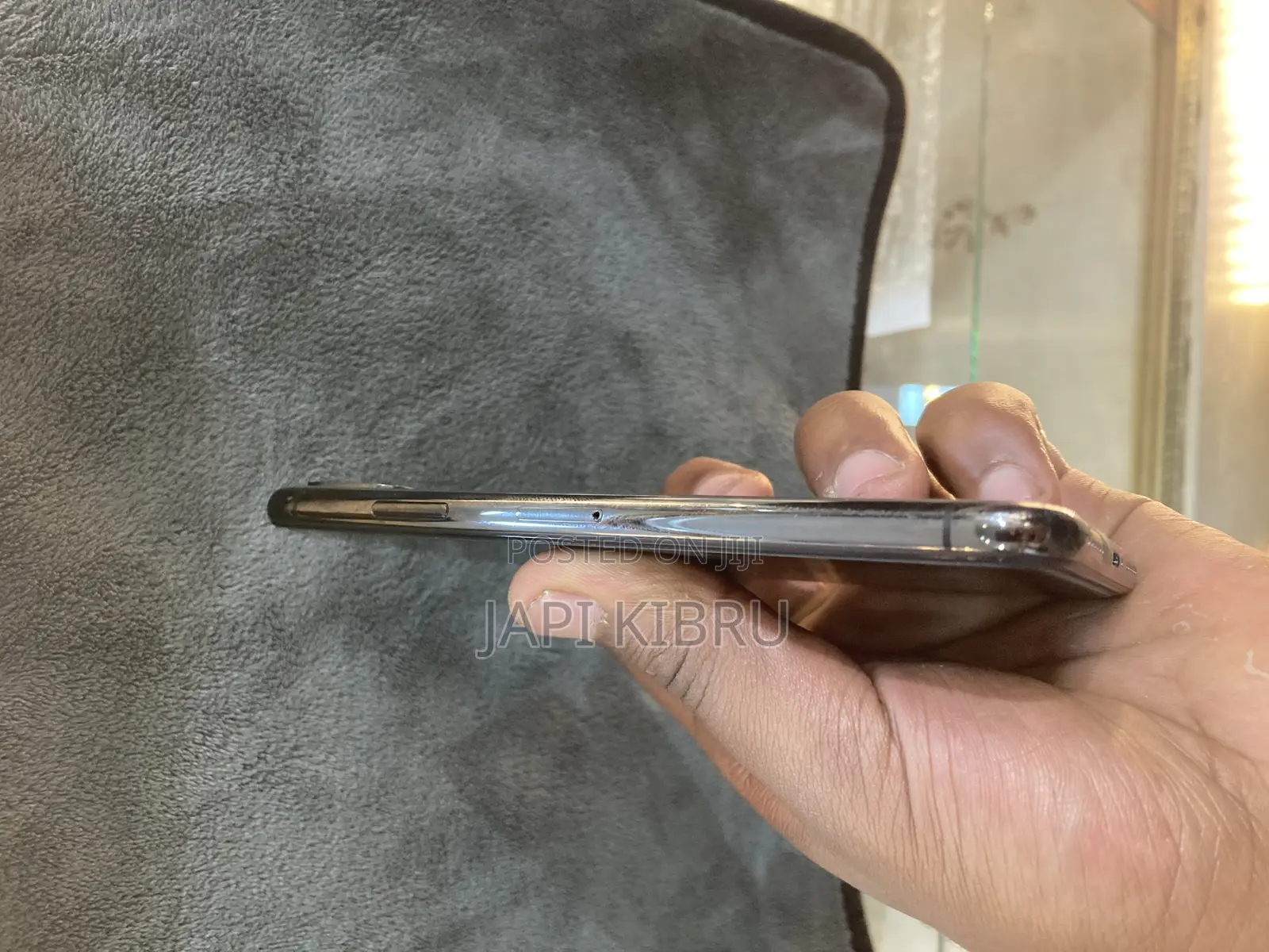 New Apple iPhone X 256 GB Black