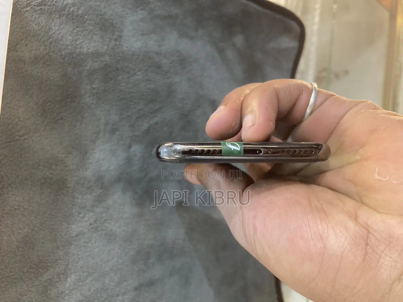 New Apple iPhone X 256 GB Black