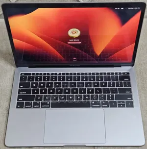 Photo - New Laptop Apple MacBook Pro 2017 8GB Intel Core I5 SSD 512GB