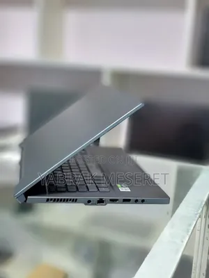 New Laptop Asus 18GB Intel Core I7 SSD 512GB