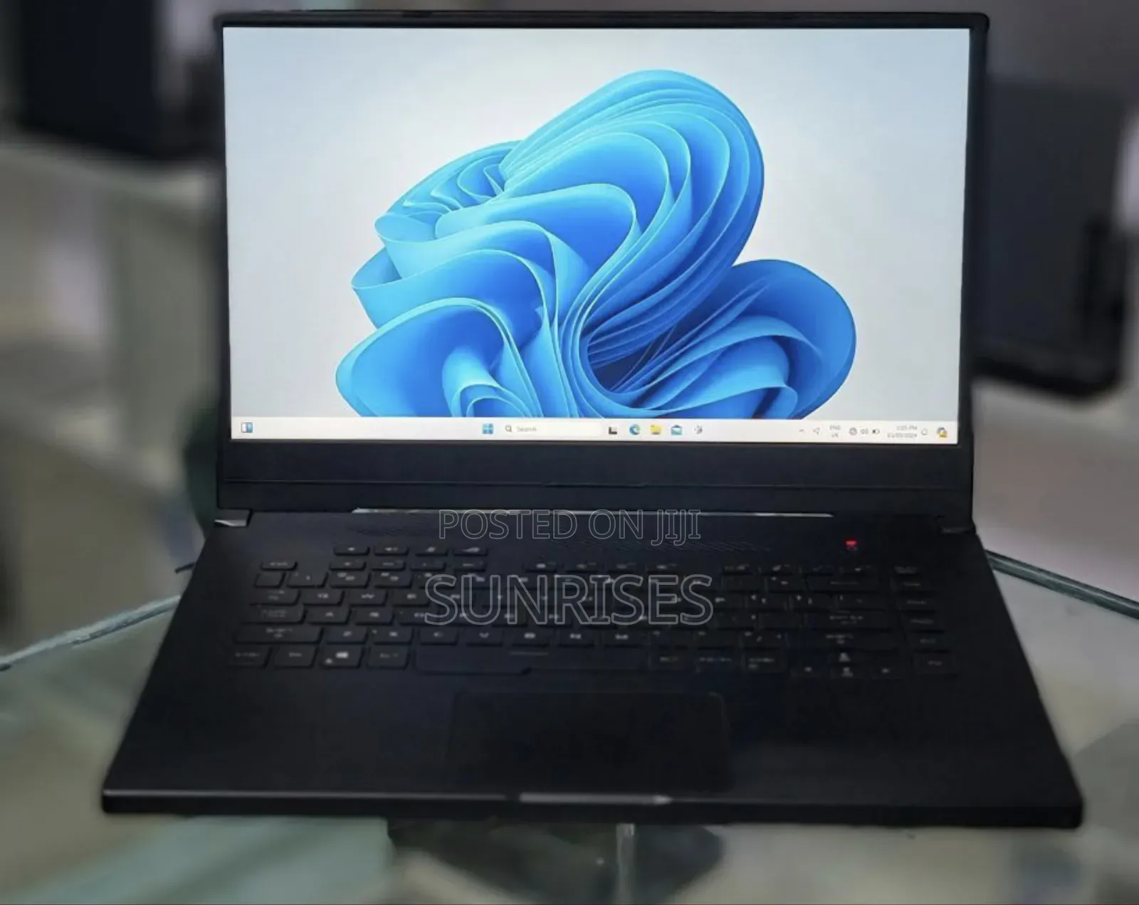 New Laptop Asus ROG Zephyrus G15 16GB AMD Ryzen 7 SSD 512GB