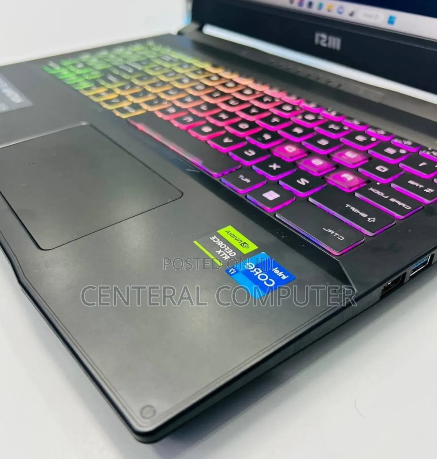 New Laptop MSI Katana 15 16GB Intel Core I7 SSD 512GB