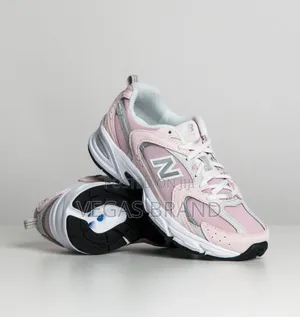 Photo - New Balance 530 Sneaker Woman's Master Quality Shoes