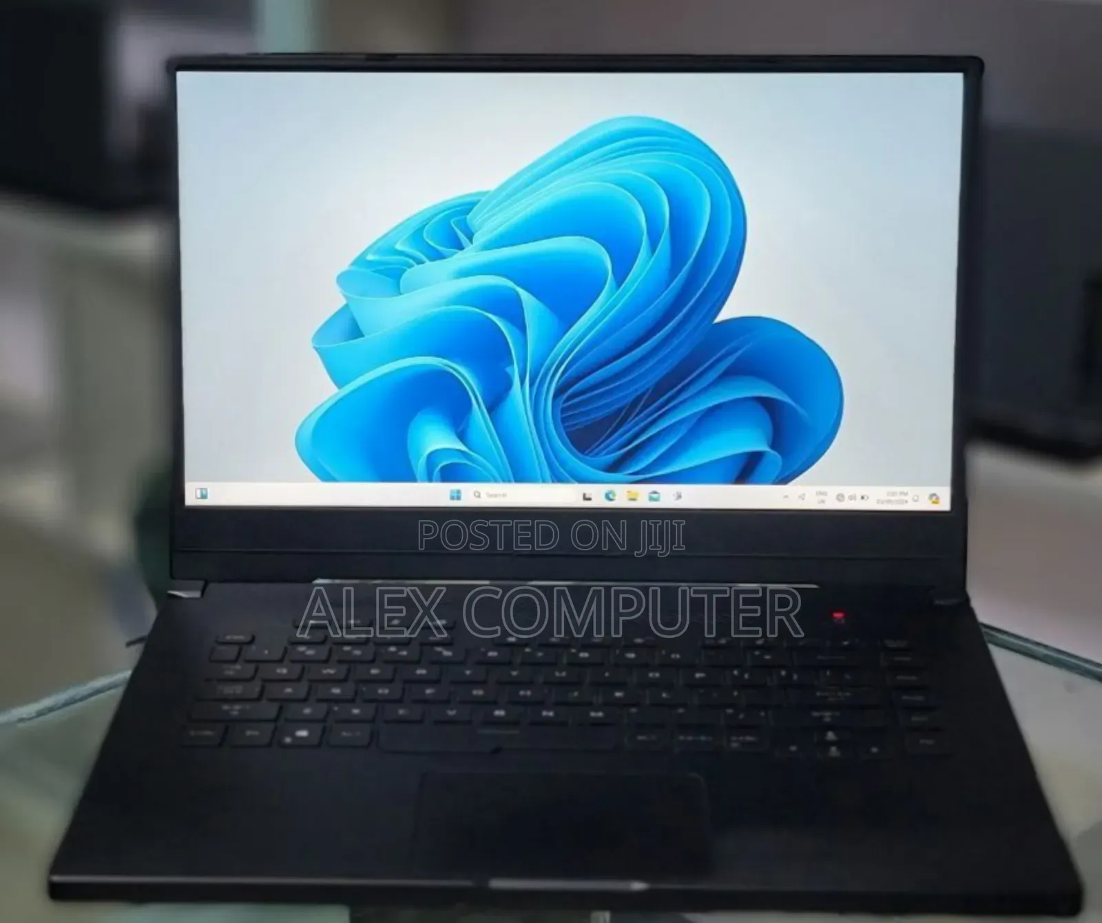 New Laptop Asus ROG Zephyrus G15 16GB AMD Ryzen 7 SSD 512GB