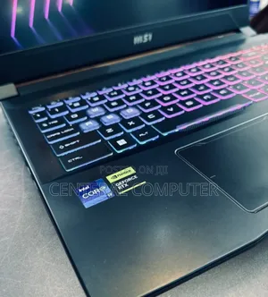 New Laptop MSI Creator 17 B11ug-223 18GB Intel Core I9 SSD 512GB