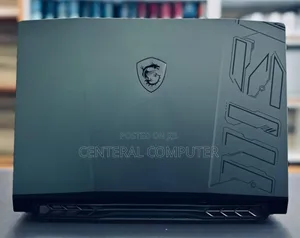 New Laptop MSI Creator 17 B11ug-223 18GB Intel Core I9 SSD 512GB