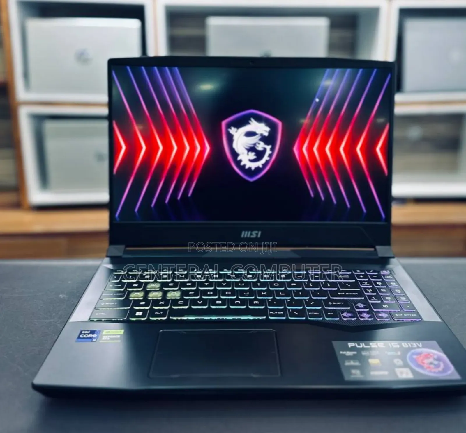 New Laptop MSI Creator 17 B11ug-223 18GB Intel Core I9 SSD 512GB