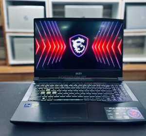 New Laptop MSI Creator 17 B11ug-223 18GB Intel Core I9 SSD 512GB