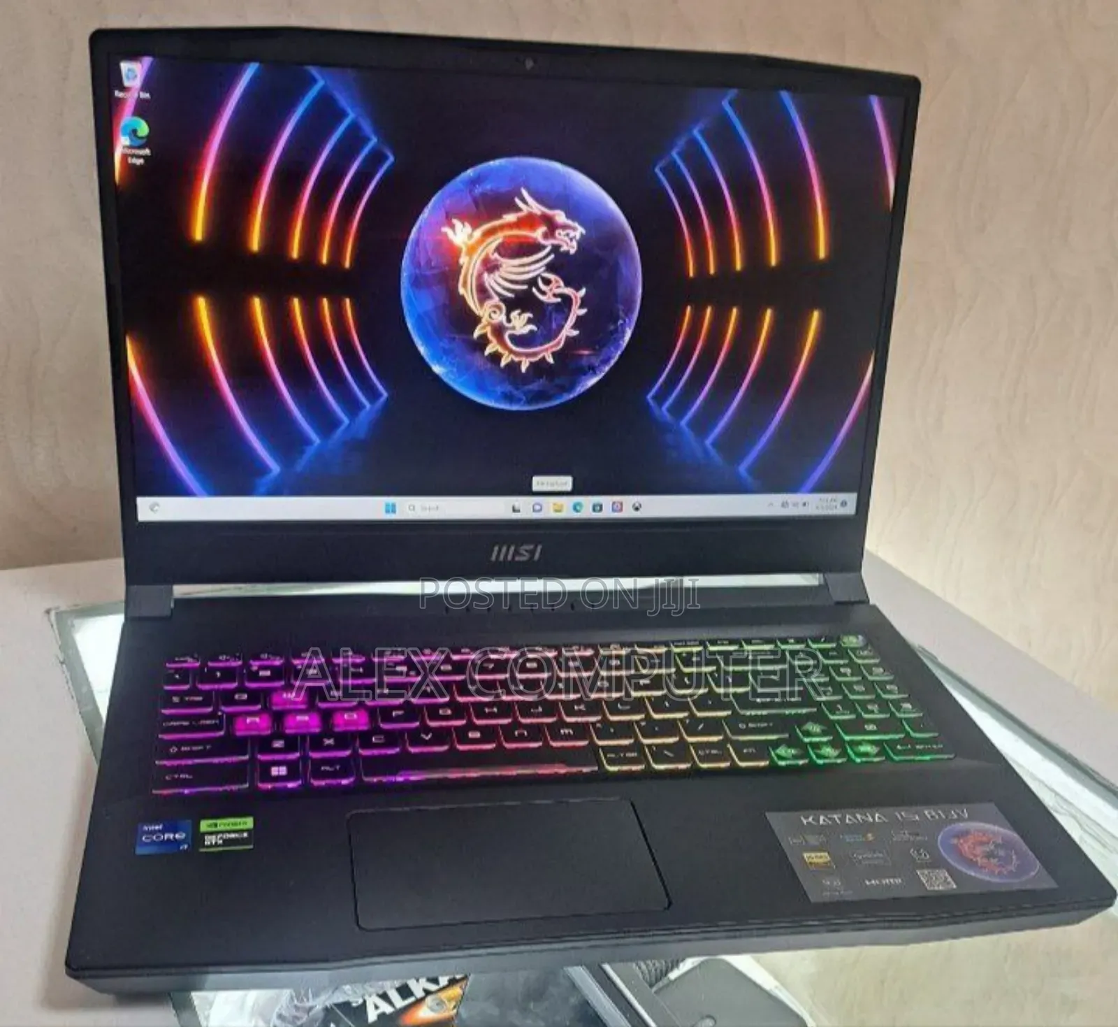 New Laptop MSI Katana 15 16GB Intel Core I7 SSD 1T