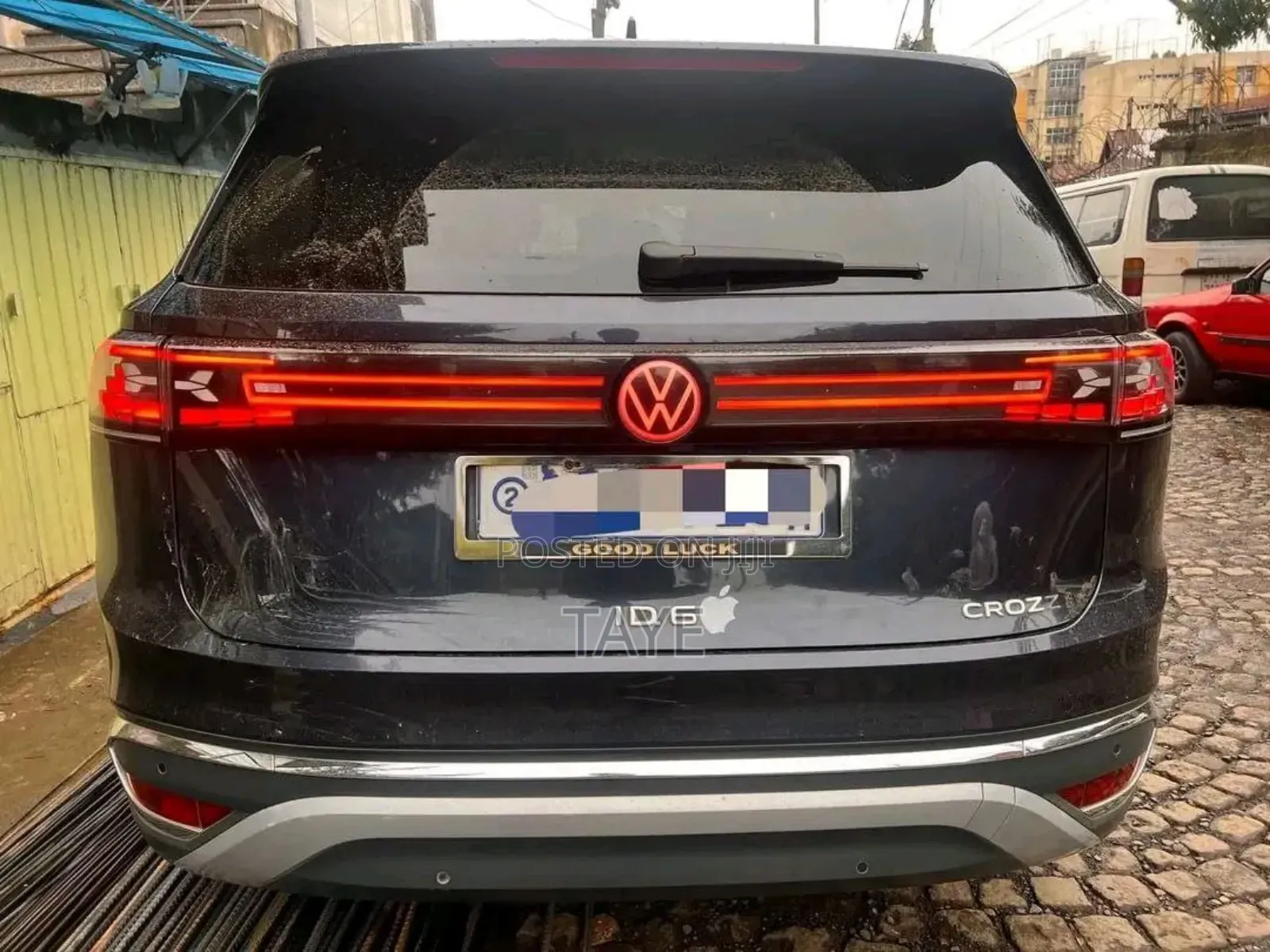 Volkswagen ID.6 2022 Black