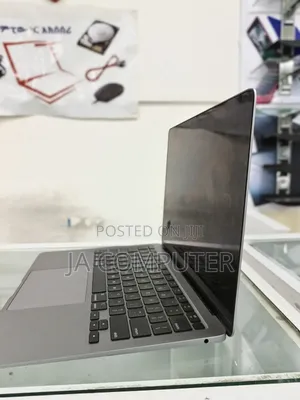 New Laptop Apple MacBook Air 2020 M1 8GB Apple M1 SSD 128GB