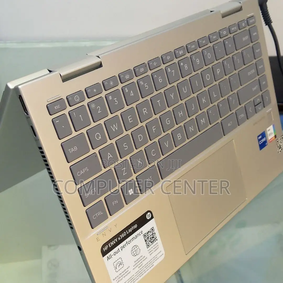 New Laptop HP Envy X360 16GB Intel Core I7 SSD 512GB