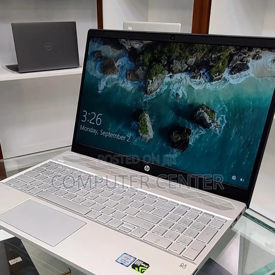 New Laptop HP Pavilion 15 8GB Intel Core I5 SSD 512GB
