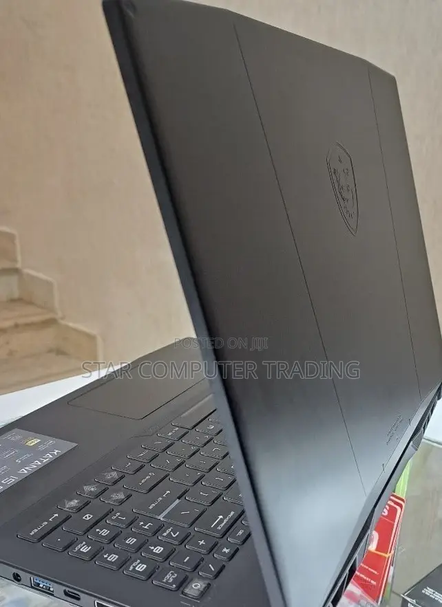 New Laptop MSI Katana 15 16GB Intel Core I7 SSD 1T